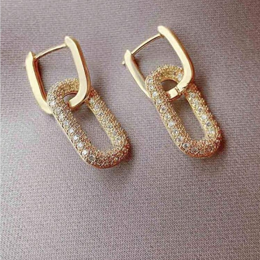 Cubic Zirconia Gold Link Hoop Earrings - Picture 2 of 6